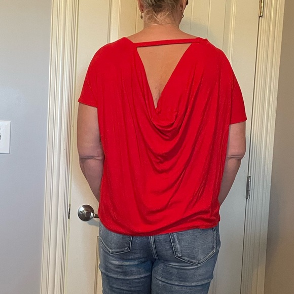 Express knit blouse with scoop back size Large - Picture 5 of 7